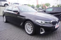 BMW 5 530i Luxury xDrive MHEV