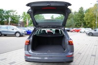 VW Golf VIII Variant Life DSG