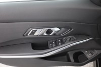 BMW 330 e xDrive Luxury Line