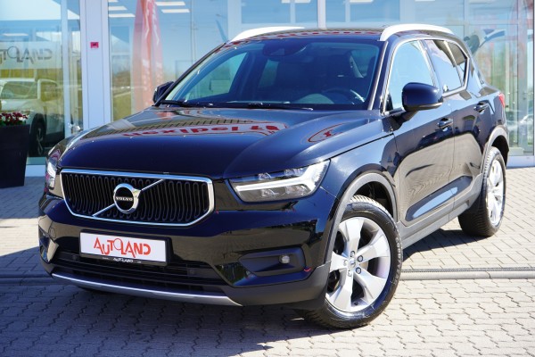 Volvo XC 40 XC40 2.0 Momentum AWD