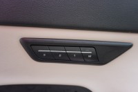Jaguar E-Pace E-PACE P300 R-Dynamic AWD