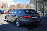 Audi A4 Quattro Avant 40 TFSI quattro S Line