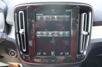 Volvo XC 40 T3 2WD Momentum Pro