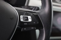 VW Passat Variant 1.5 TSI DSG