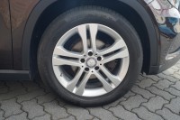 Mercedes-Benz GLA 200 Standard