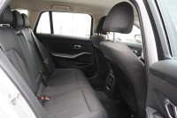BMW 320 320d xDrive Advantage