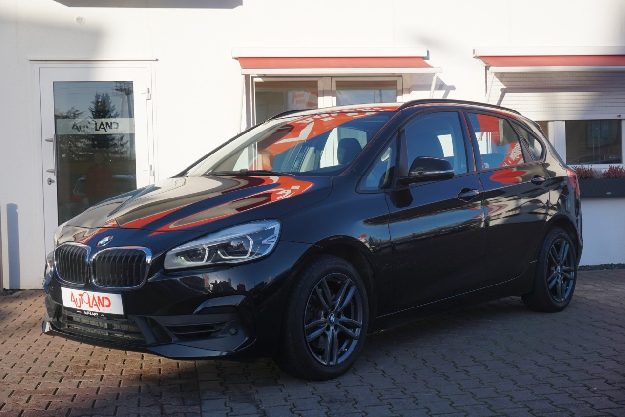 BMW 220 i Advantage
