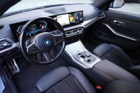 BMW 3 330e M-Sport Touring PHEV