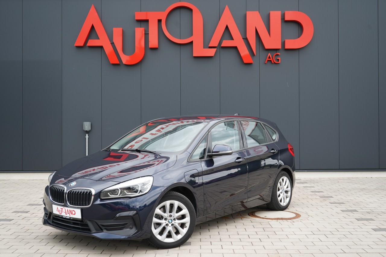 BMW 225 xe