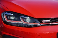 VW Golf VII 2.0 16V TSI GTI TCR