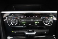BMW 216 i Advantage
