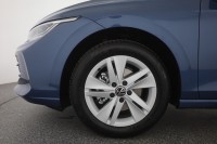 VW Golf VIII Variant 1.5eTSI DSG