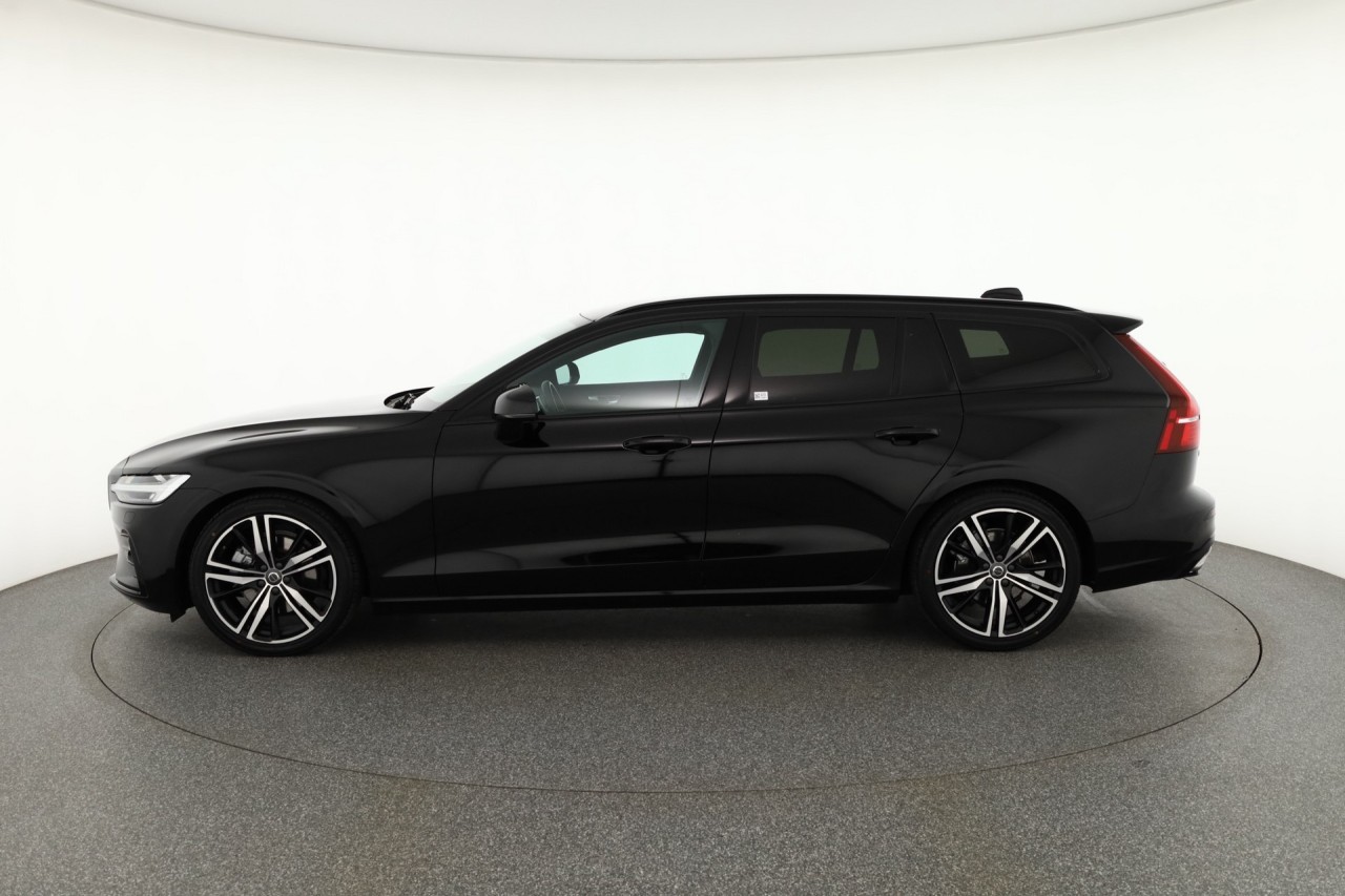 Volvo V60 B4 R Design