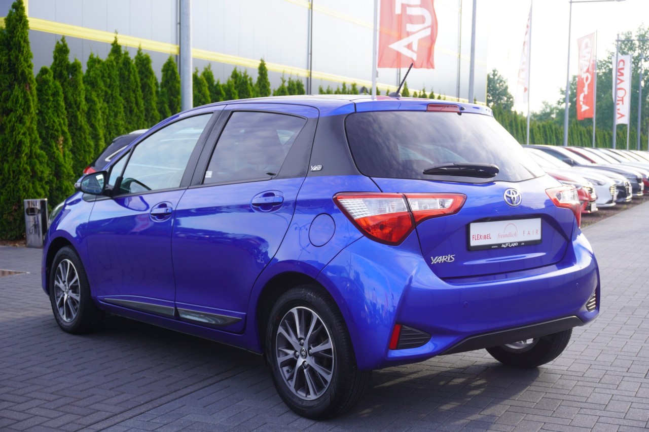 Toyota Yaris 1.5 Dual-VVT-iE Y20 Team D