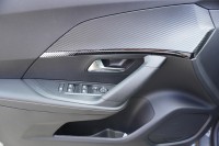 Peugeot 2008 1.2 Hybrid 136 Aut.