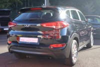 Hyundai Tucson 1.6 blue