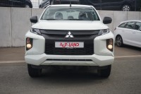 Mitsubishi L200 2.2 DI-D Top Doppelkabine 4WD