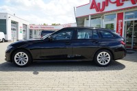 BMW 320 320iA Touring Advantage