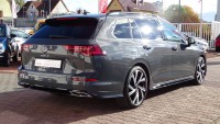 VW Golf VIII Variant 1.5 TSI R-Line