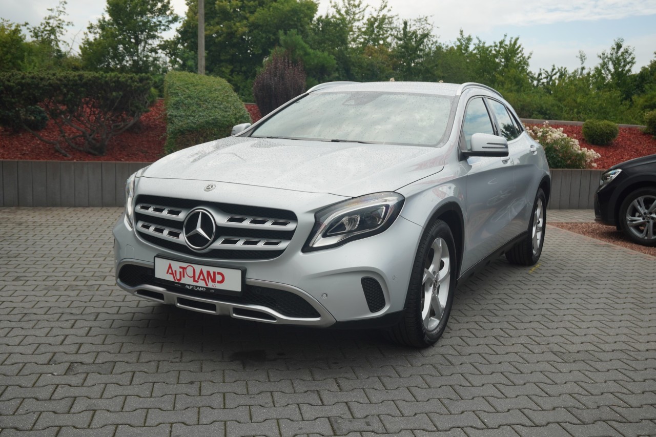 Mercedes-Benz GLA 180 
