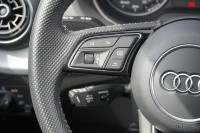 Audi Q2 35 1.5 TFSI S line