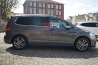VW Touran 1.5 TSI DSG R-line