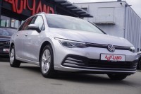 VW Golf VIII Variant 1.0 TSI
