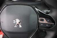 Peugeot 208 PureTech 100