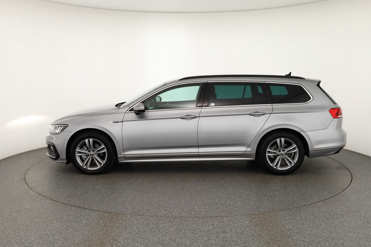 VW Passat Variant 2.0 TDI DSG R-Line