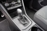 VW Touran 1.5 TSI DSG IQ.DRIVE