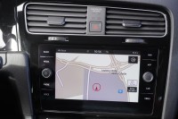 VW Golf VII R Variant 2.0 4Motion