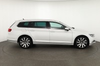 VW Passat Variant 1.5 TSI Highline DSG