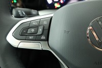VW Golf VIII e1.5 TSI DSG