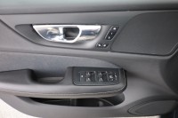 Volvo V60 Kombi 2.0 T5 R-Design