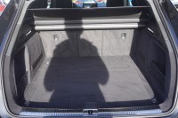 Audi A4 Avant 40 2.0 TDI S line