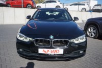 BMW 320 320d Touring Advantage Aut.