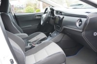 Toyota Auris Touring Sports 1.8 (Hybrid)