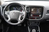 Mitsubishi Outlander 2.4 PHEV 4WD