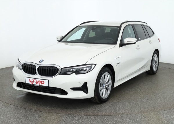 BMW 330 e Touring