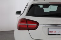 Mercedes-Benz GLA 180 7G-DCT Urban