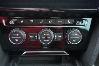 VW Passat Variant 1.5 TSI DSG R-Line