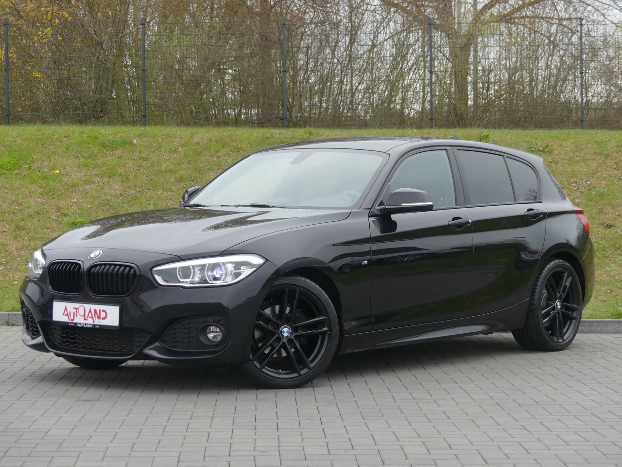 BMW 118 i M Sport Shadow