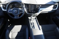 Volvo XC 60 XC60 T4 Momentum Pro