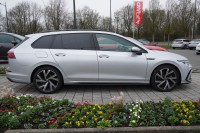 VW Golf VIII Variant 2.0 TDI R-Line