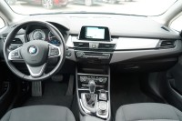 BMW 225 xe