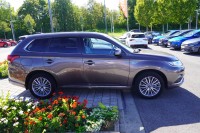 Mitsubishi Outlander 2.4Hybrid PHEV Basis 4WD