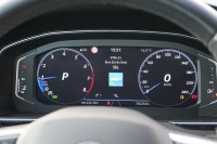 VW Passat Variant 1.5 TSI DSG R-Line