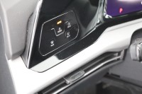 VW Golf VIII Variant 1.0 eTSI DSG