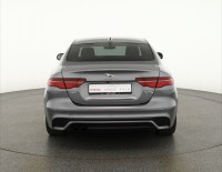 Jaguar XE D180 R-Dynamic HSE