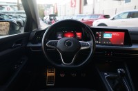 VW Golf VIII Variant 1.5 TSI Active